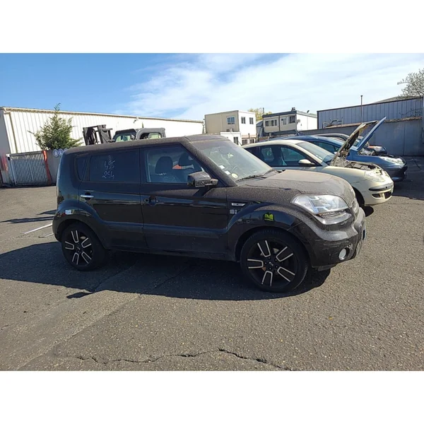 Anti brouillard arriere droit KIA SOUL 1