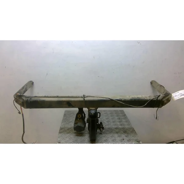 Attelage (boule de remorquage) MAZDA 2 2
