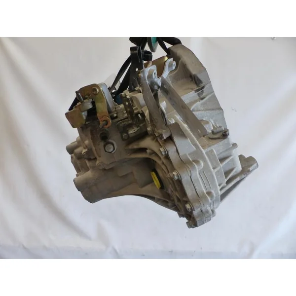 Boite de vitesses NISSAN PRIMERA 4