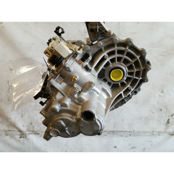 Boite de vitesses NISSAN PRIMERA 4