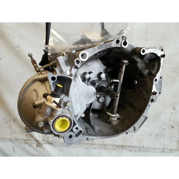 Boite de vitesses PEUGEOT 205