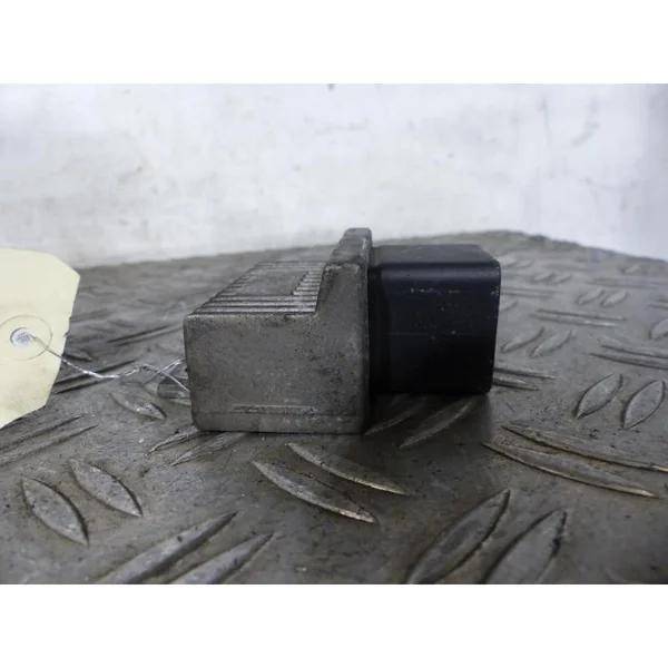 Boitier de prechauffage AUDI A4 3