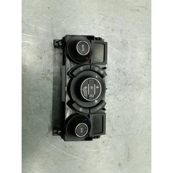 Commande chauffage PEUGEOT 3008 1
