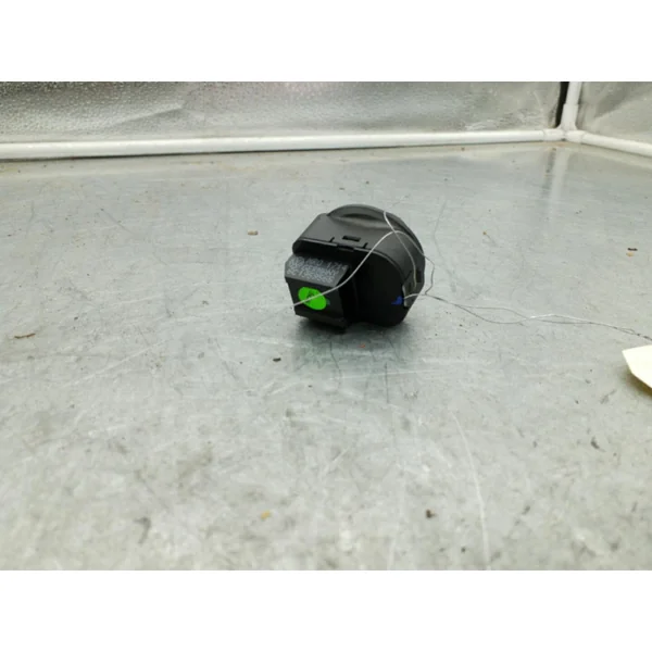 Commande retroviseurs VOLKSWAGEN POLO 5
