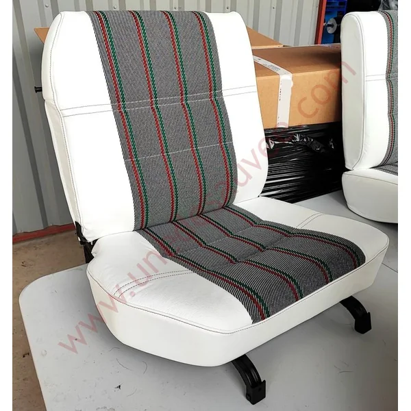 ECHANGE STANDARD GARNITURES DE SIÈGES SEMI CUIR PEUGEOT 205 ROLAND GARROS