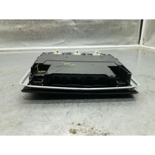 Eclairage de plafonnier BMW SERIE 1 E87