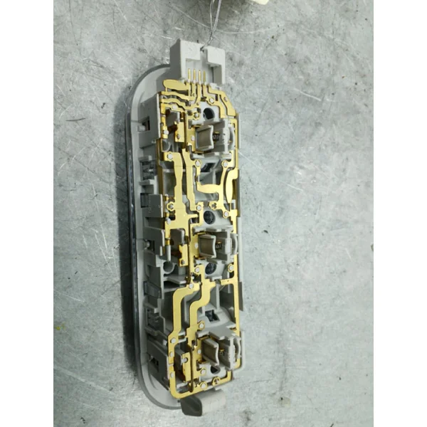 Eclairage de plafonnier NISSAN MICRA 4