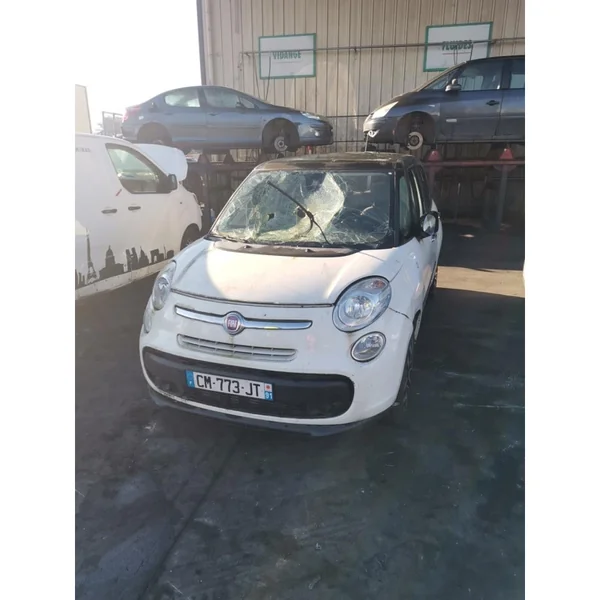 Glace retroviseur gauche FIAT 500L