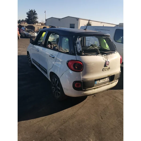 Glace retroviseur gauche FIAT 500L