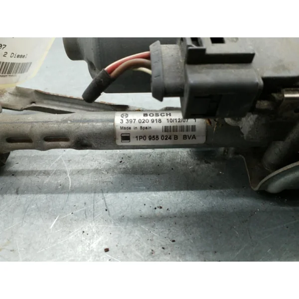 Moteur essuie glace avant droit SEAT LEON 2