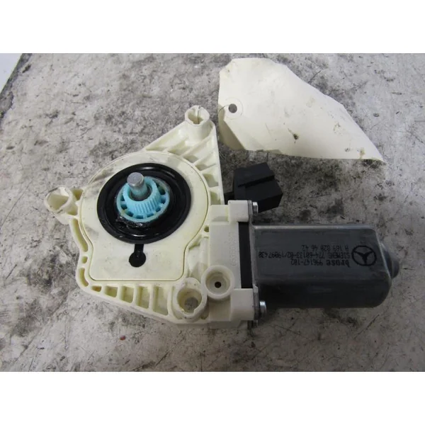 Moteur leve vitre arriere droit MERCEDES CLASSE A 169