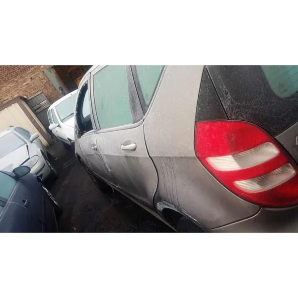 Moteur leve vitre arriere droit MERCEDES CLASSE A 169