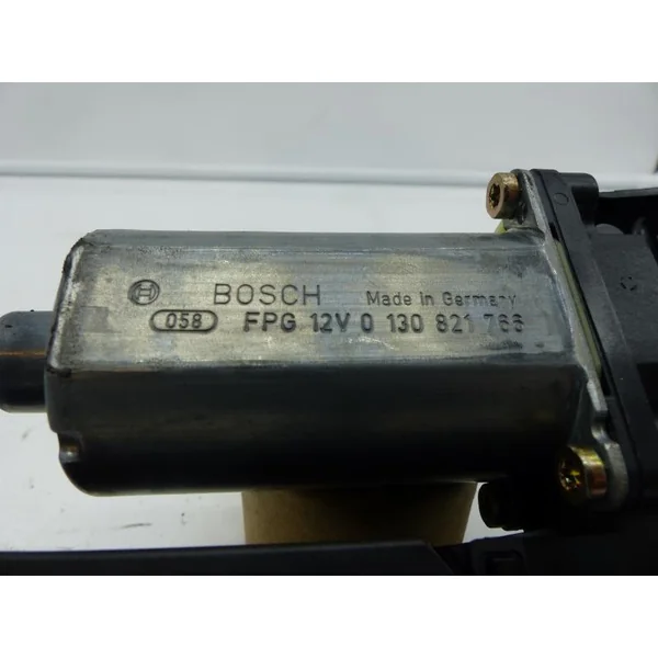 Moteur leve vitre avant droit PEUGEOT 307