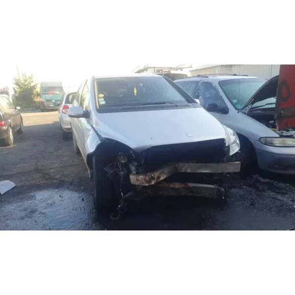 Moteur MERCEDES CLASSE B 245