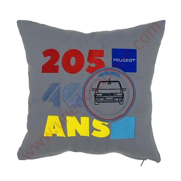 Pack anniversaire “40 ans Peugeot 205” Unedesauvee.com