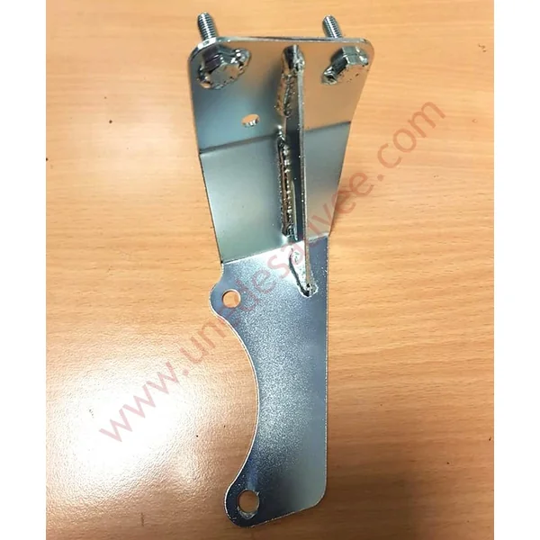 PATTE MÉTALLIQUE FIXATION BOITE A AIR SYSTÈME ADMISSION PEUGEOT 205 1.3 RALLYE