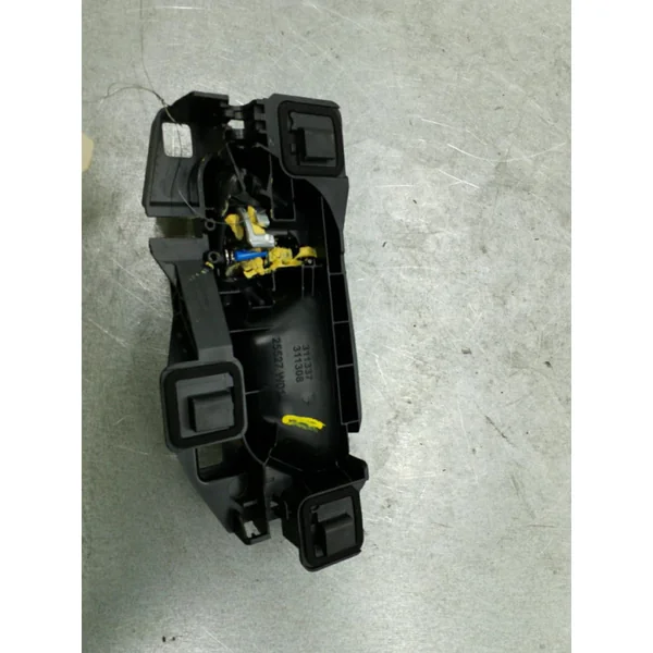 Poignee interieur avant droit PEUGEOT 3008 2
