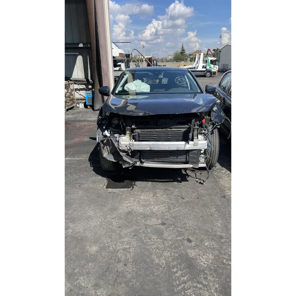 Poignee interieur avant droit PEUGEOT 3008 2