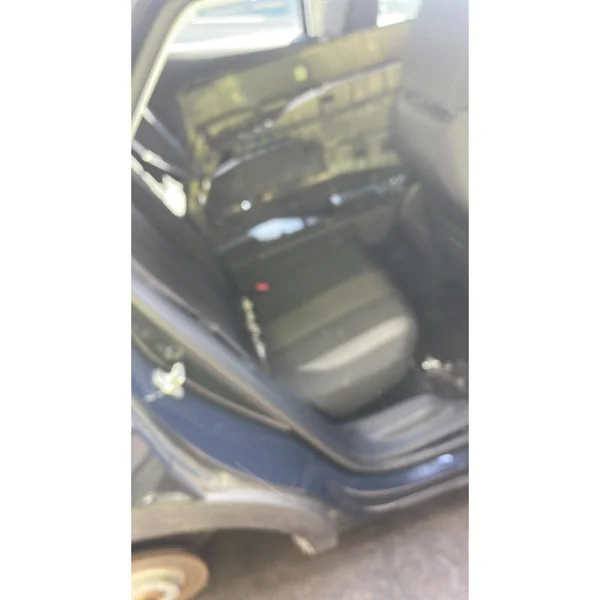 Poignee interieur avant droit PEUGEOT 3008 2