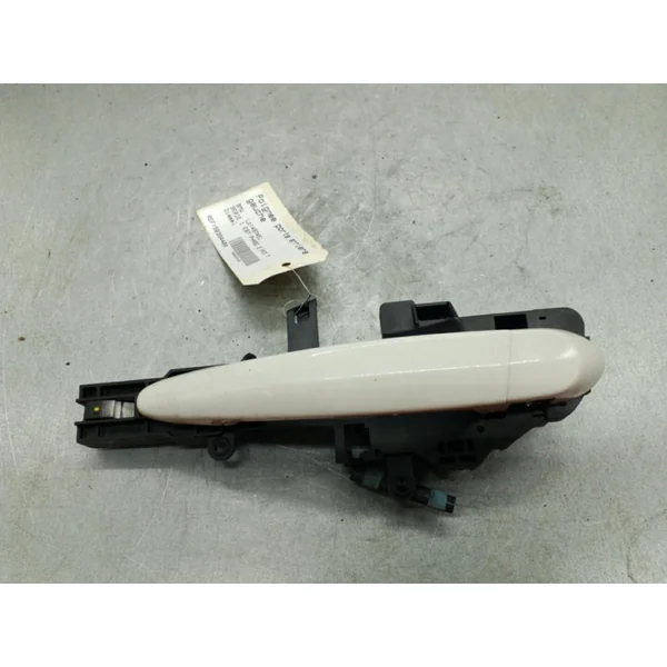 Poignee porte arriere gauche BMW SERIE 1 E87