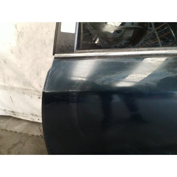 Porte arriere gauche TOYOTA AVENSIS 3