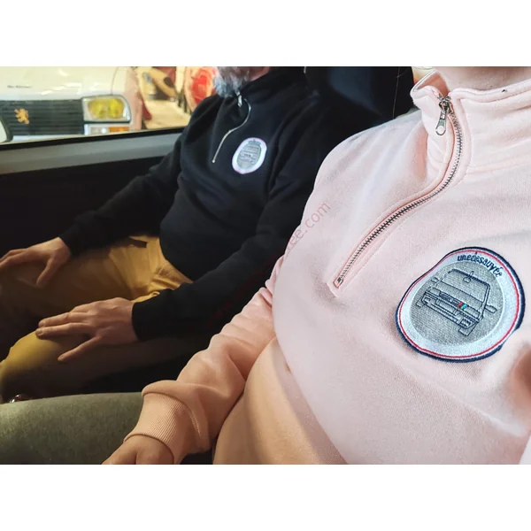 PULL ZIPPE NOIR BRODÉ ” UNEDESAUVEE ” MANCHE LONGUE HOMME ET FEMME XL