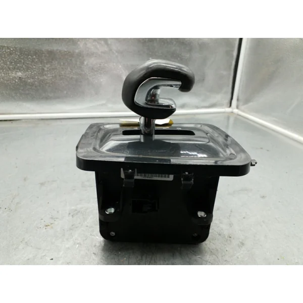 Selecteur boite de vitesse PEUGEOT 3008 1