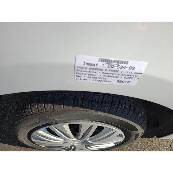 Vitre arriere droit DACIA SANDERO 2