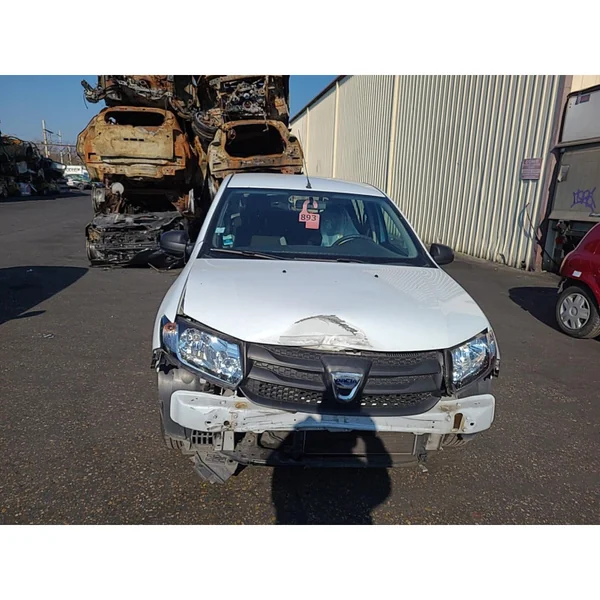 Vitre arriere droit DACIA SANDERO 2