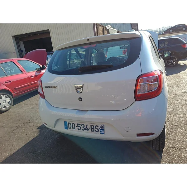 Vitre arriere droit DACIA SANDERO 2
