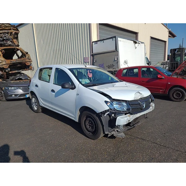 Vitre arriere droit DACIA SANDERO 2