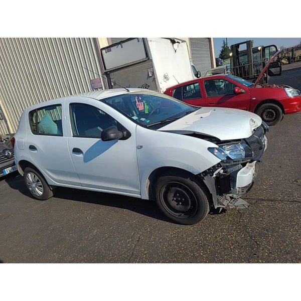 Vitre arriere droit DACIA SANDERO 2